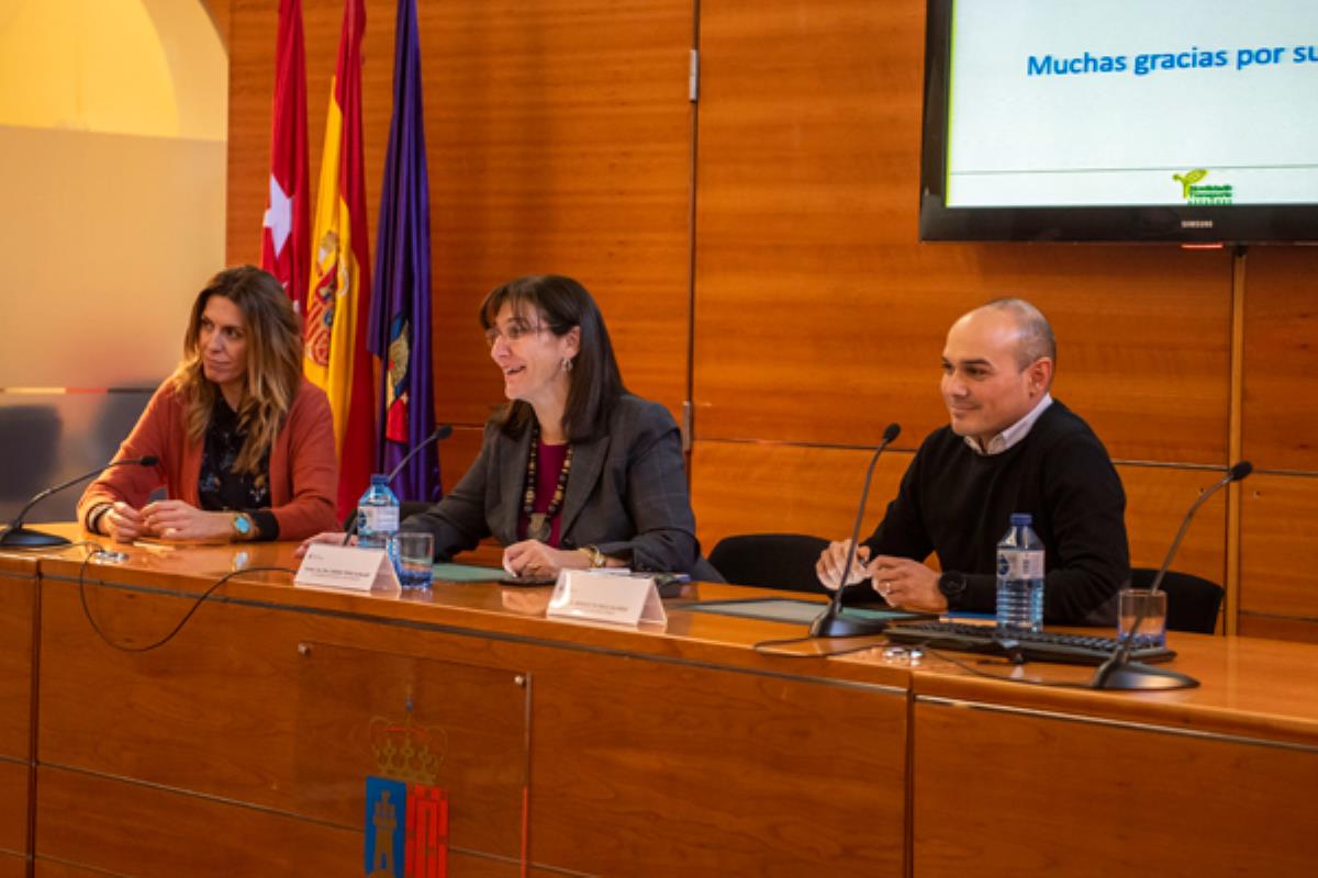 La alcaldesa, Susana Pérez Quislant, dio a conocer los datos de los desplazamientos
