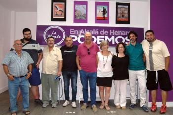 Con el fin de intercambiar ideas y construir sinergias en pro de los intereses de los vecinos de la zona Este de la Comunidad