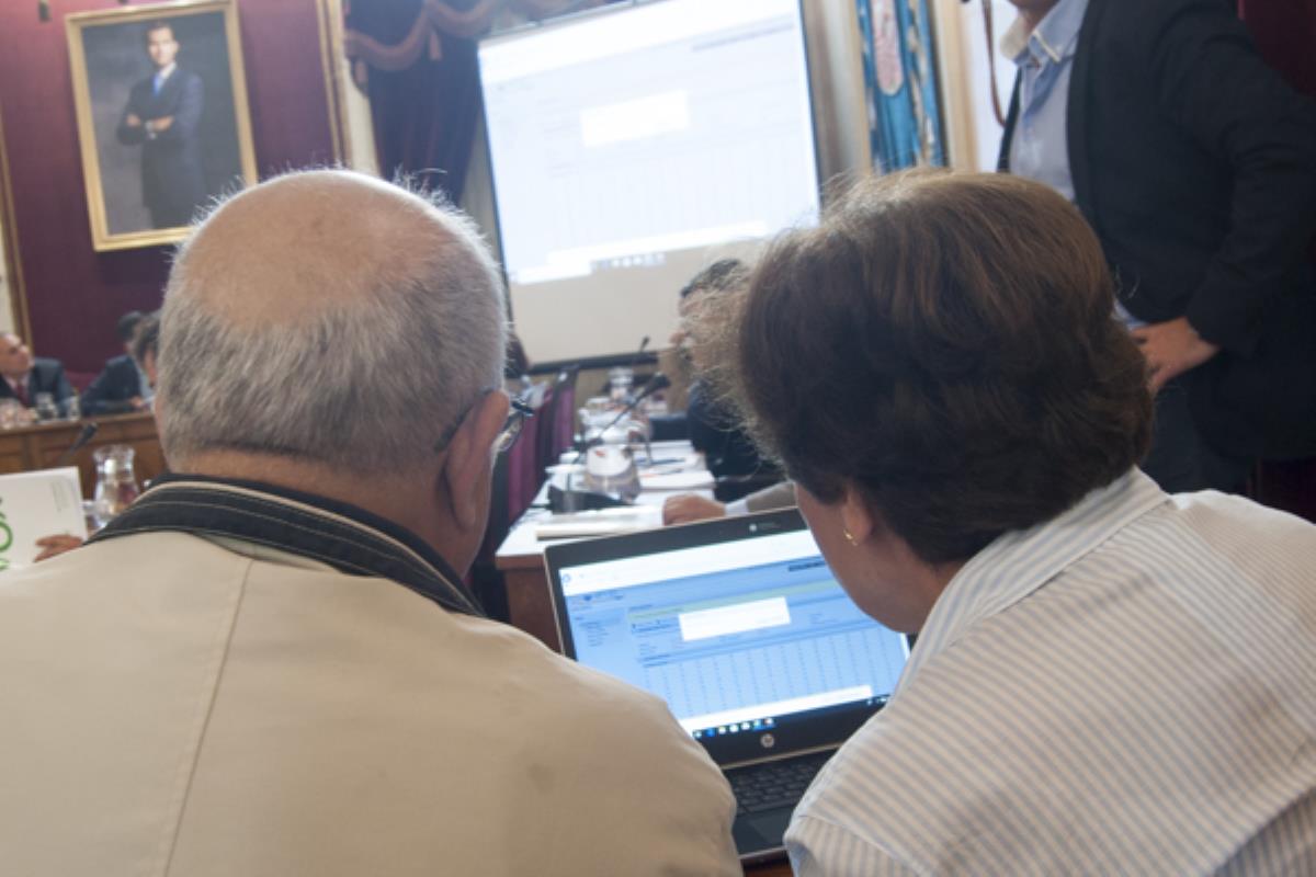 Ayer se celebró el Pleno extraordinario para el sorteo de los miembros de las mesas para las elecciones del 10N 