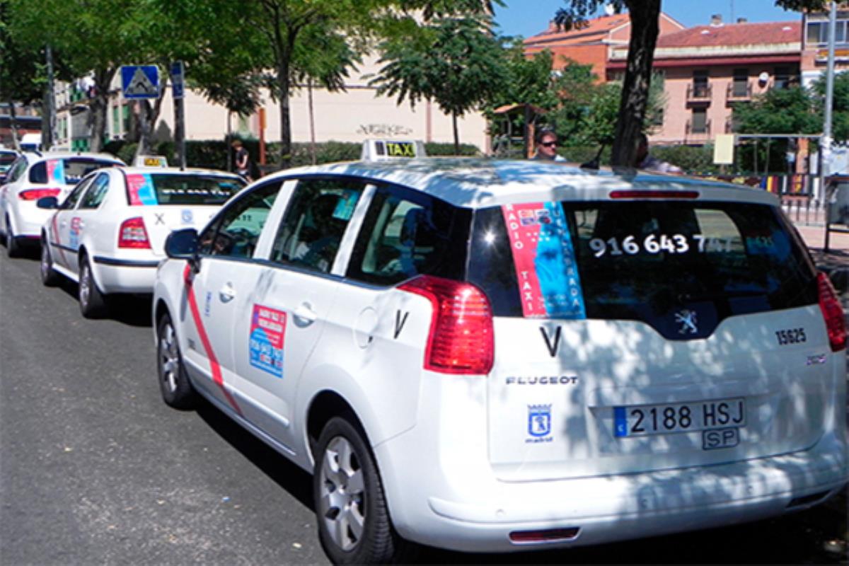 Los taxistas se ofrecen para "cualquier servicio que sea necesario"