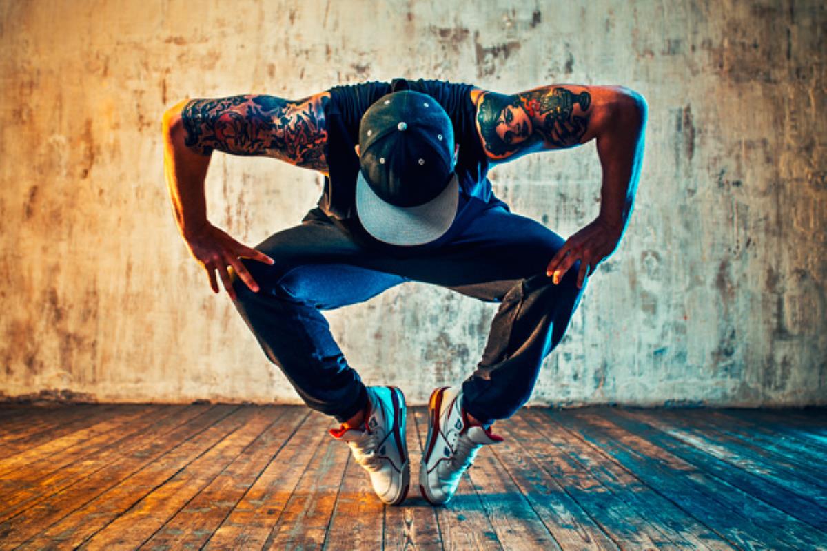 Campeonato de baile, concurso de Baskey 3x3 o de MC's son algunas de las actividades que se celebran en este encuentro, este viernes y sábado