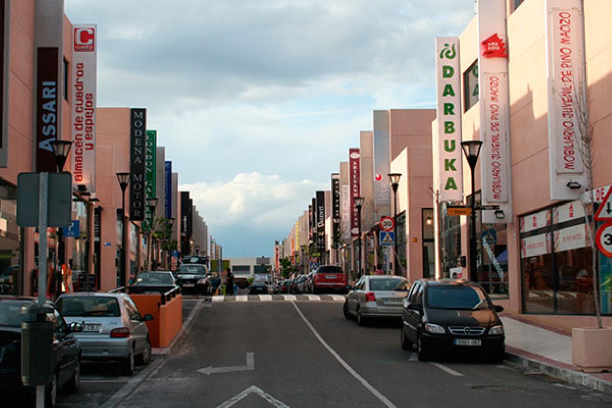 Moderniza la ordenación del espacio adecuándolo a las necesidades actuales de la ciudad