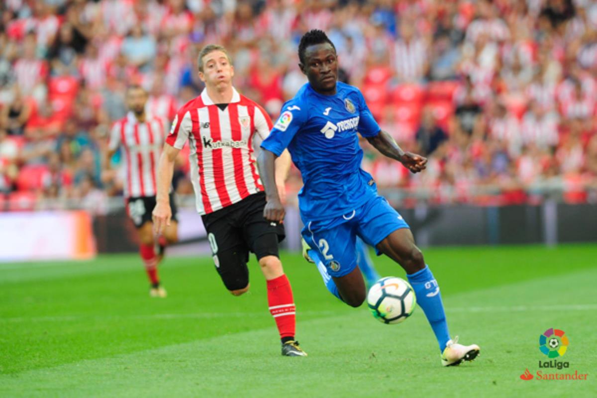 El árbitro no concedió un gol de Markel Bergara, pese a que el balón sobrepasó la línea