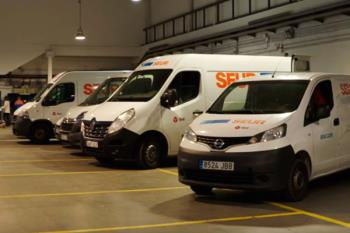 La empresa busca personal de reparto y mozos de almacén para reforzarse antes del Black Friday y Navidad