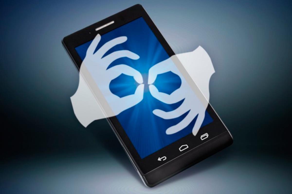 Esta aplicación permitirá a las personas sordas ponerse en contacto con los agentes policiales de una forma más rápida y directa 