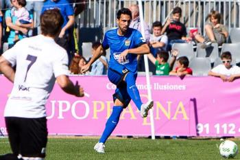 El central del C.F Fuenlabrada sufre una fractura en el peroné