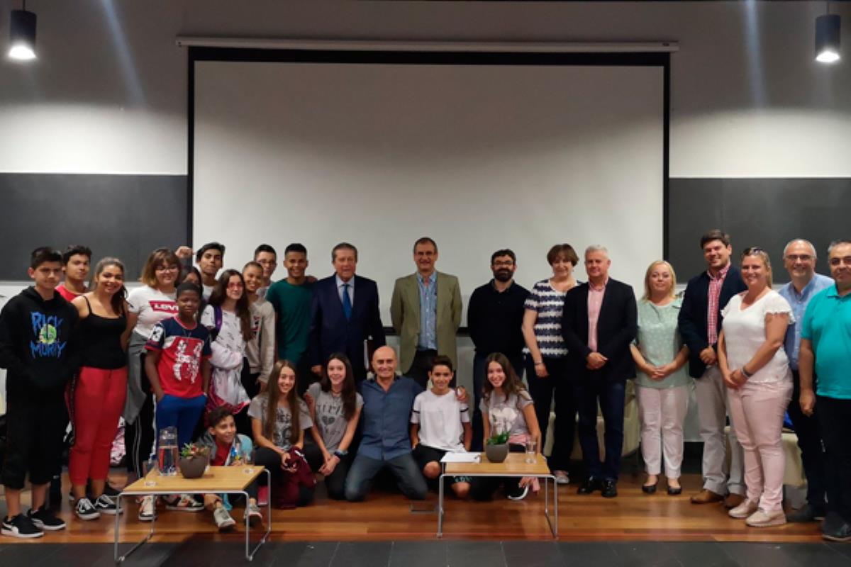 El acto ha contado con la presencia del exdirector general de la Unesco y miembro Consejero Asesor de Unicef