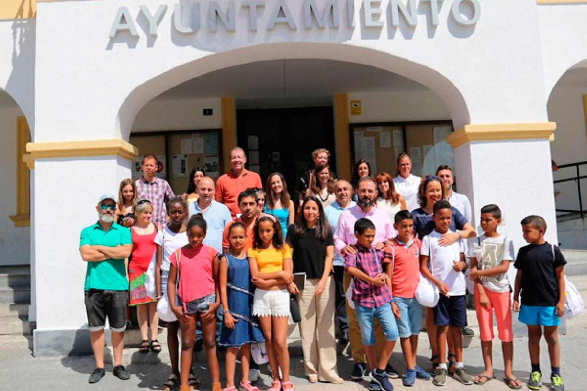 Los pequeños recibirán revisiones médicas en el Hospital La Plaz y revisiones dentales y ópticas