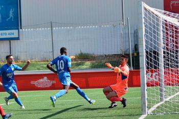 Los goles de Randy y de Castel nivelaron un partido muy competido