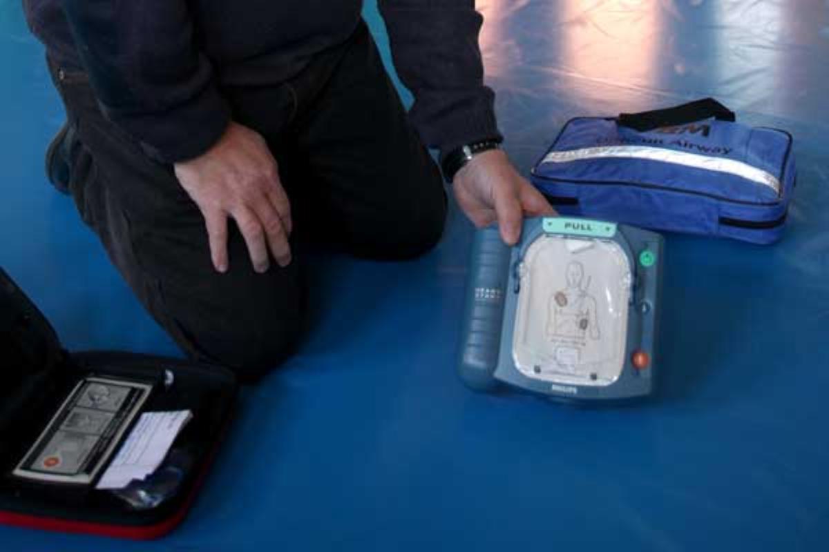 El contrato de adquisición contempla además la correspondiente formación del personal para su utilización y la conservación de los aparatos