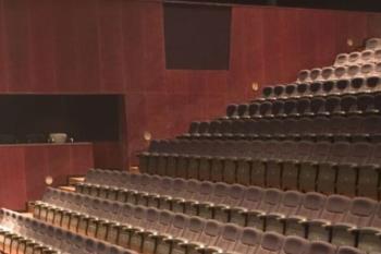 El estado de alarma obliga a suspender la devolución del dinero en las taquillas del Teatro Tomás y Valiente