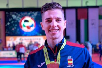 El sanfernandino logró el bronce por equipos en la Karate1 Premier League de Dubai