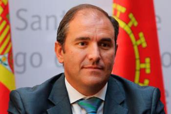 El auto determina que el expresidente del PP complutense actuó conforme a derecho