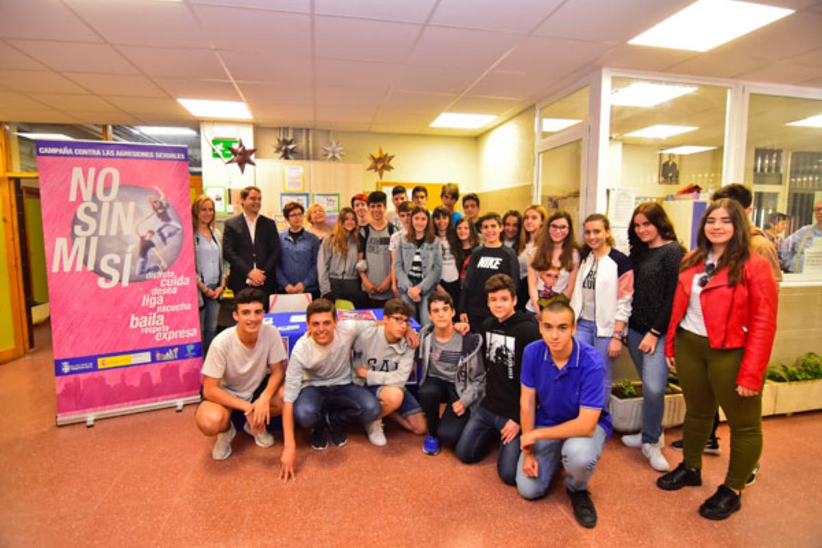Ya han participado más de 1.200 estudiantes en la campaña para prevenir las agresiones sexistas