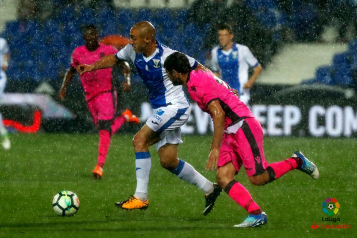 El Leganés jugó con 10 desde el 56' por la expulsión de Zaldua