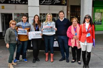 Lee toda la noticia 'Torrejón recoge 1.400 firmas a favor de la No Derogación de la Prisión Permanente Revisable'