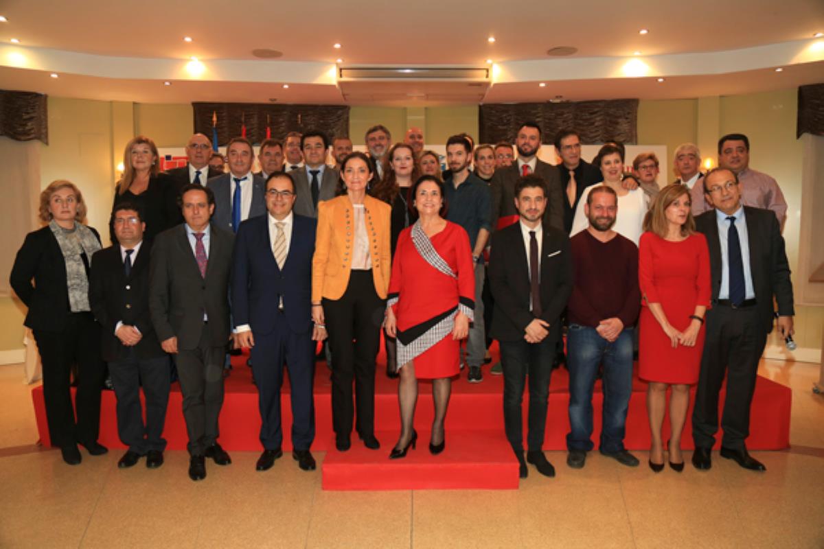 La responsable de las carteras de Industria, Comercio y Turismo, protagonista en los galardones de UNELE