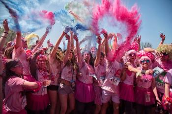 Los boadillenses cerraremos el 2017 con la carrera Holi Life