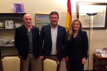 La guardia civil asegura que los responsables del calcinamiento de 60 contenedores son menores