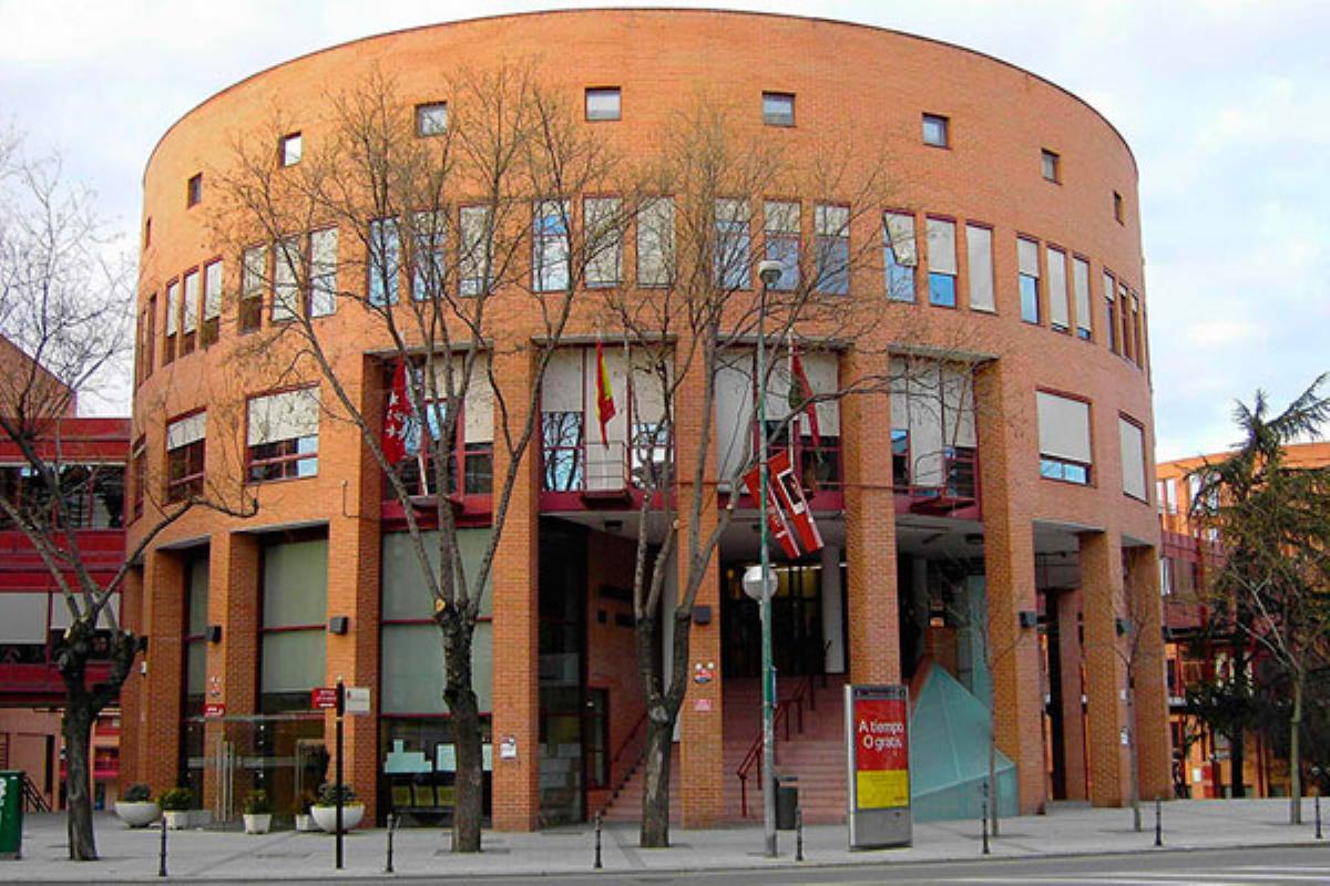 Gonzalo Javier Díaz Tomasich, candidato de Más País, cobra como edil en Collado y como asesor en Coslada