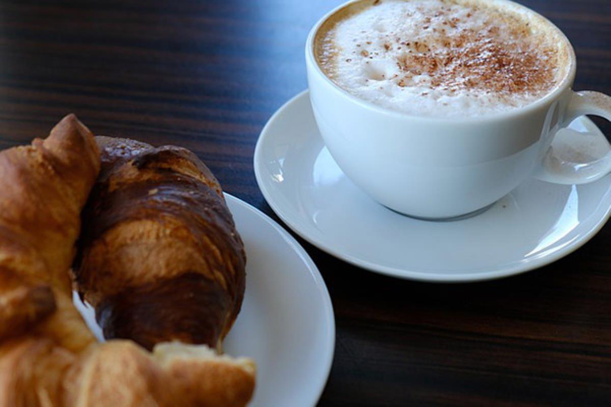 Tanto a trabajadores sanitarios y municipales, como a Policía y bomberos
