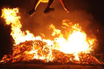 Durante la noche actuará la Banda de Gaitas de la Xuntanza y la degustación de Queimada