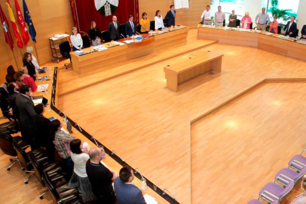 En el pleno de abril, se aprobó la creación de una Oficina de Defensa de los Derechos de los Vecinos que cuenta con una Unidad de Seguimiento