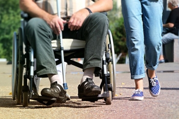 La moción de PSOE, IU y Se Puede ve luz verde en el Ayuntamiento