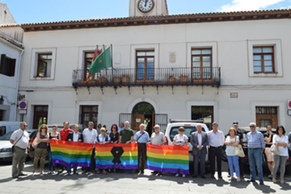 Este acto conmemorativo ha tenido lugar en la Plaza de la Constitución de Villaviciosa de Odón