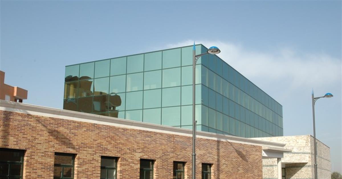 La fecha límite de presentación de ofertas finaliza el 8 de noviembre de 2023 a las 14:00 horas