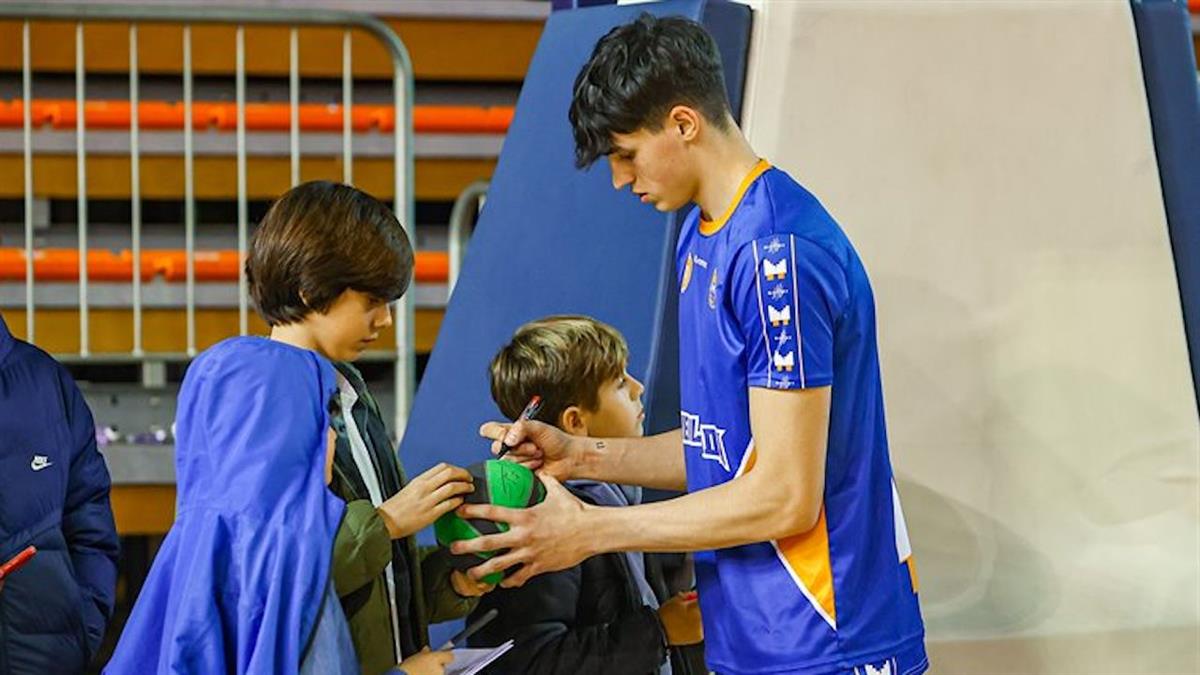 Por 40 euros se puede adquirir el abono para disfrutar de al menos 18 partidos de la competición regular