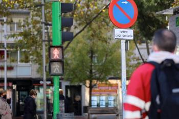 Lee toda la noticia 'Activan un proyecto piloto en los semáforos de Coslada'