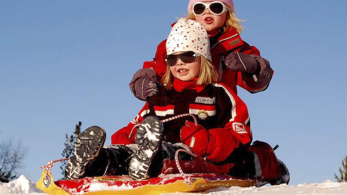 Excursiones a la nieve, cocina internacional y yincanas son algunas de las propuestas para esta temporada