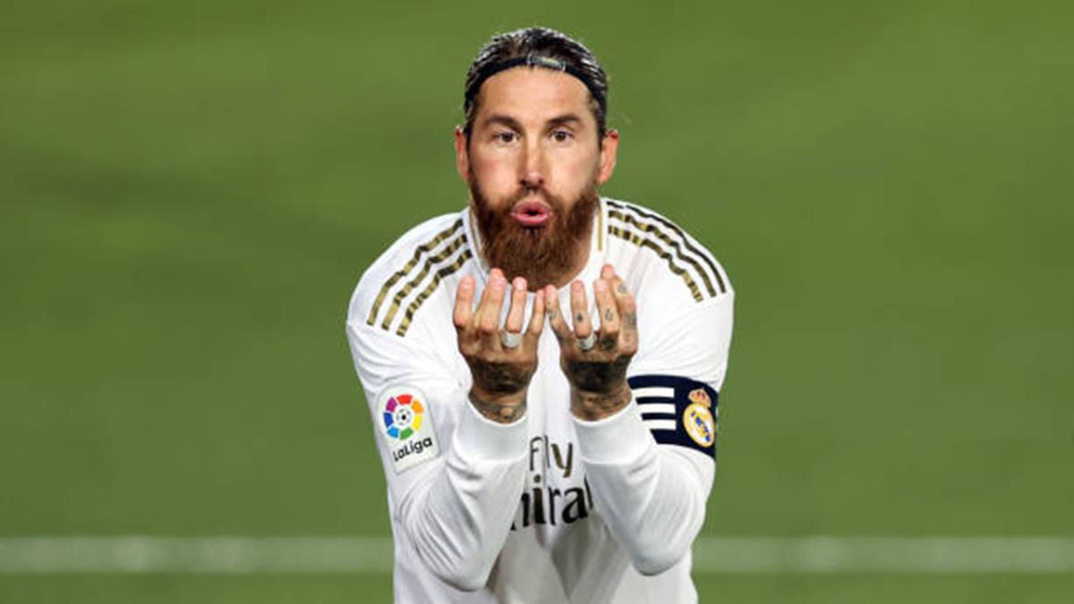 El ex del Real Madrid habría descartado dos ofertas del fútbol inglés pese a que una ofrecía más dinero que la del PSG
