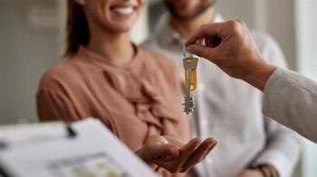 En total, en las cinco convocatorias realizadas desde junio de 2019, la EMVS ha adjudicado 1.782 viviendas públicas destinadas al alquiler social