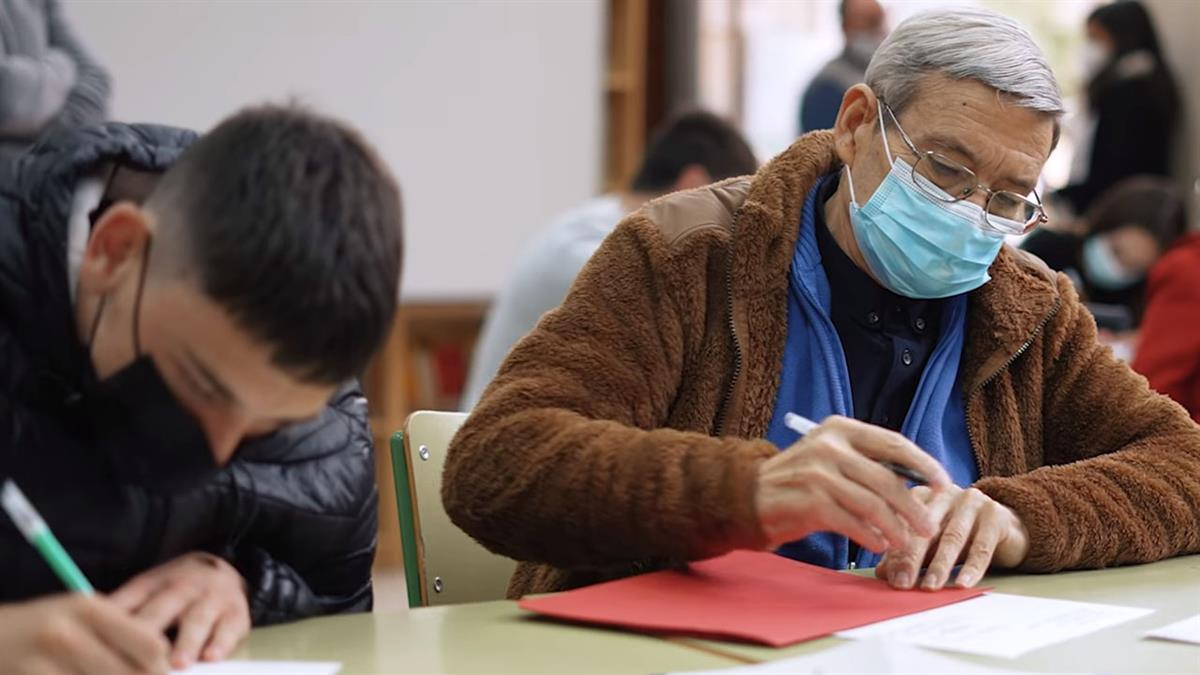 Las personas mayores ingresadas recibirán llamadas de los voluntarios registrados en la app