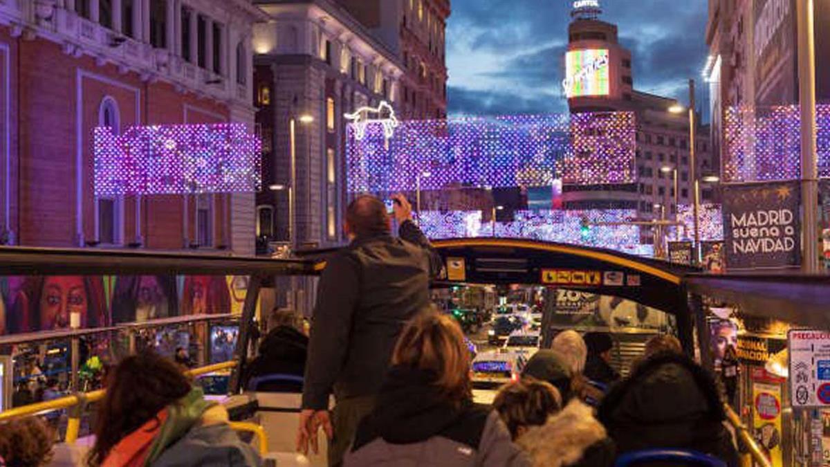 Recorre la capital a bordo del Navizul y disfruta la navidad