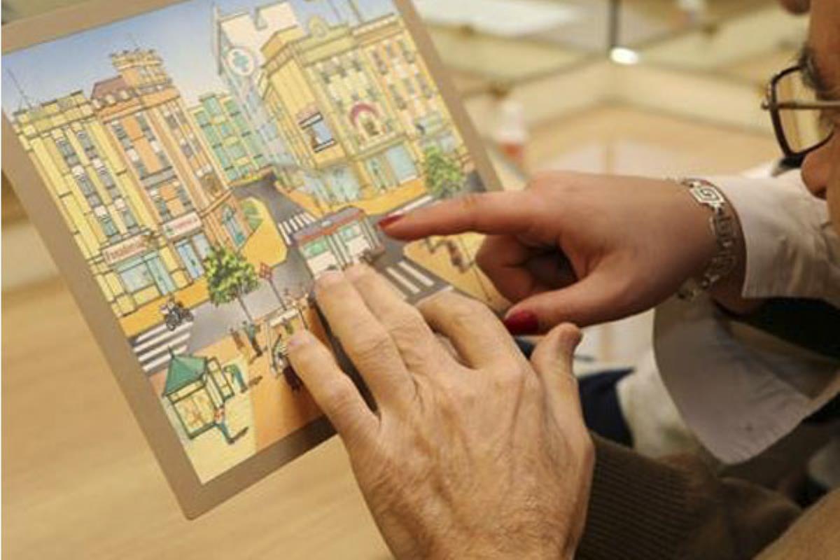 Paloma Lorenzo es la arteterapeuta responsable de esta nueva propuesta