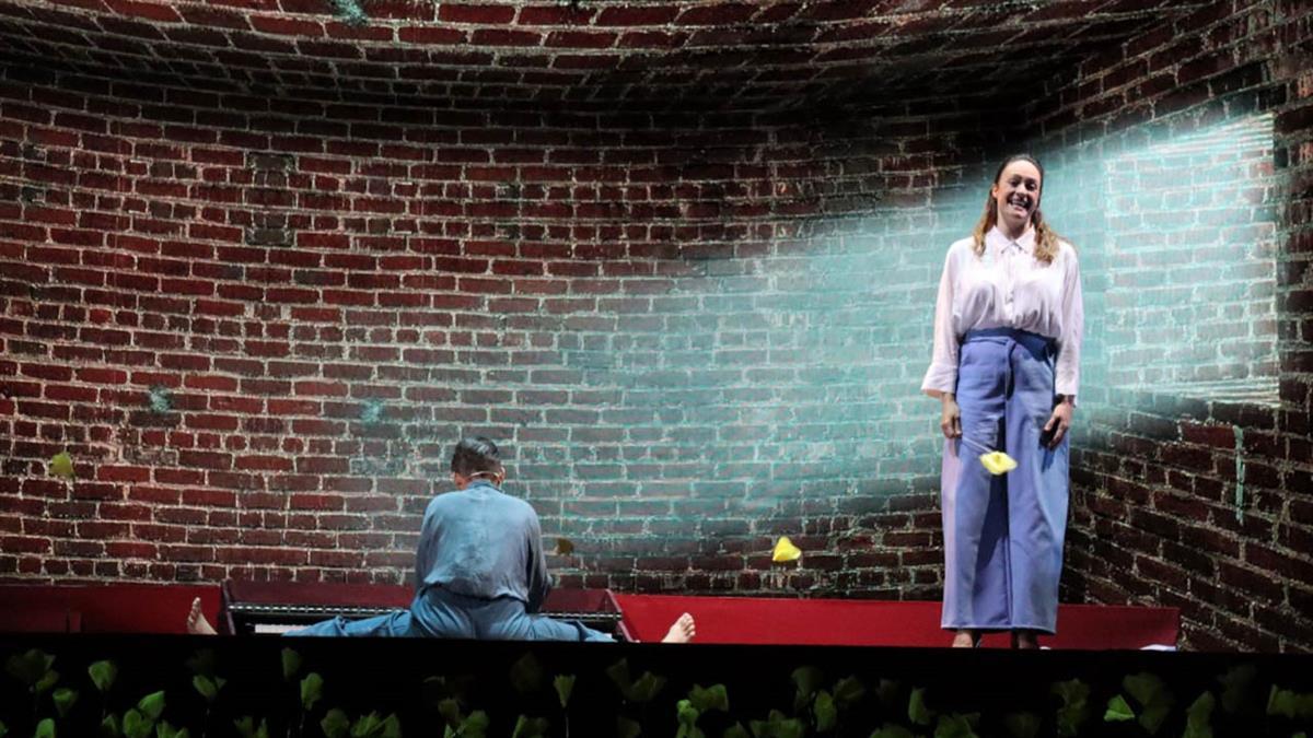 Destaca el aspecto inclusivo en las proyecciones de cine y la representación teatral de actores del Grupo Amás