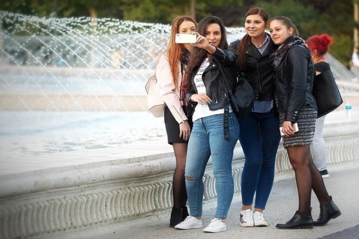 Los responsables recorrerán lugares concurridos para informar a los menores sobre las normas sanitarias a cumplir