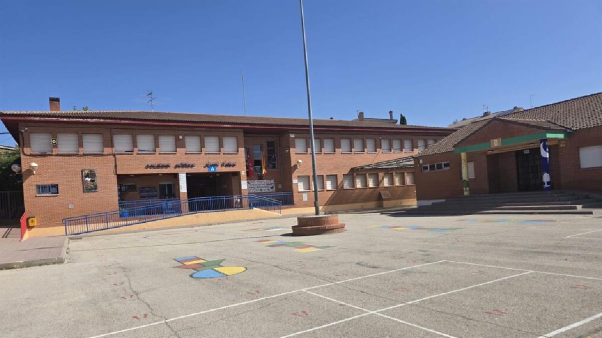 La Junta de Gobierno Local acuerda nuevas medidas en materia educativa, deporte y servicios municipales