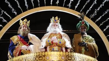 Los interesados han estado en una cola virtual desde casi media hora antes de que se abriese la venta