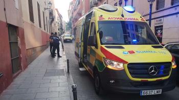 Un varón y una mujer han sido trasladados al hospital tras protagonizar una disputa en la calle Mesón de Paredes