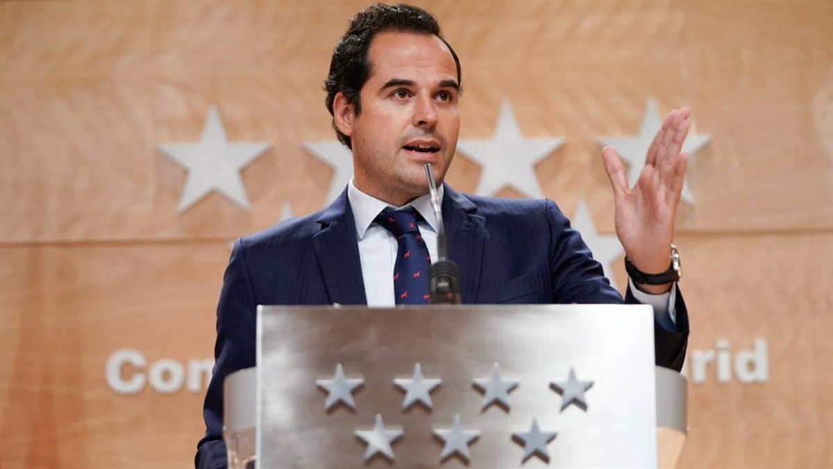 El exvicepresidente de la Comunidad de Madrid no cree que se pueda salvar la formación