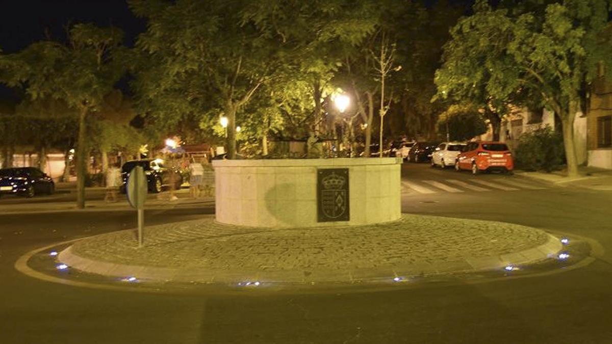 Subvencionados al 50%, el Ayuntamiento comienza a sustituir el alumbrado