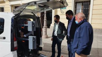 Presentan el nuevo eurotaxi, un Volkswagen Candy adaptado a nuestros vecinos