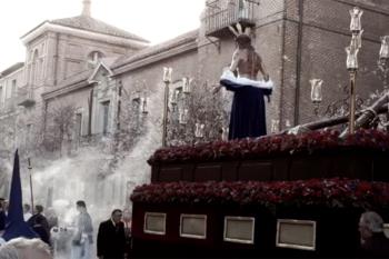 Pese a que las procesiones no pueden salir este año, el fervor de los alcalaínos se demuestra por Internet