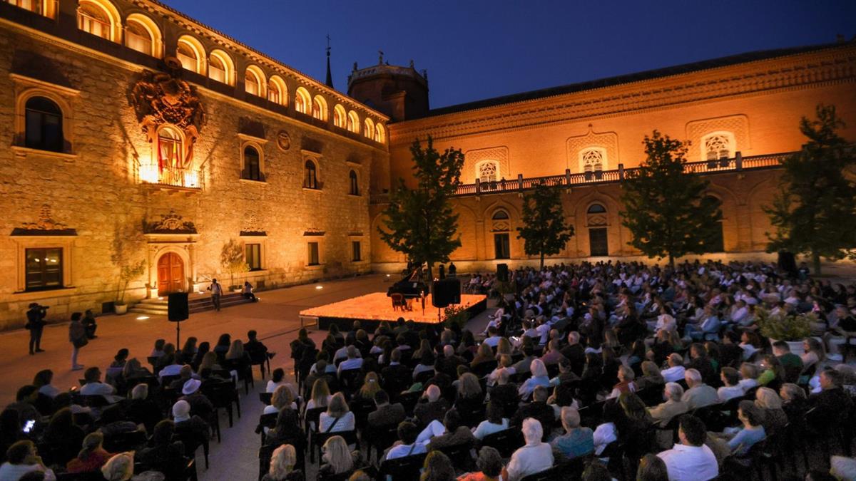 La asociación Alcalá es Música ha expresado su descontento sobre las condiciones para participar en la Noche en Blanco