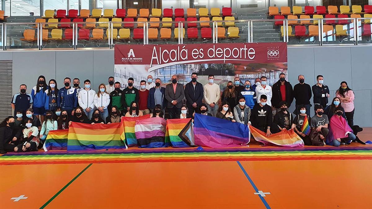 El Ayuntamiento puso en marcha una serie de actividades con motivo del Día Internacional contra la LGTBIfobia
