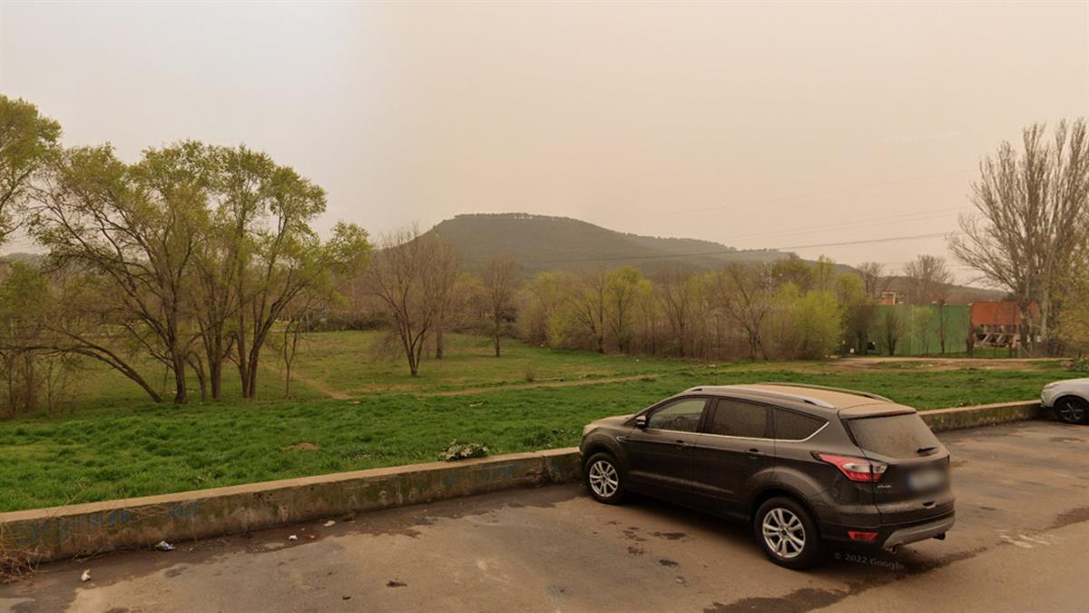 La Plataforma Vecinal de Nuestra Señora de Belén se reúne con el Gerente del Canal de Isabel II